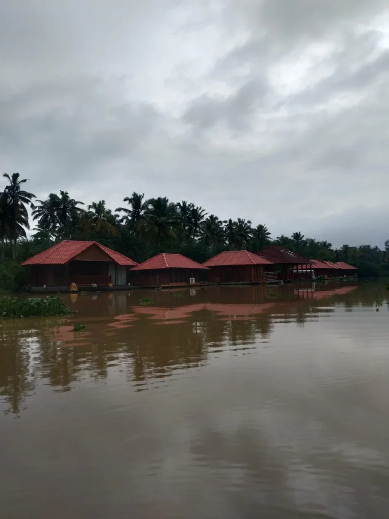 Poovar Boating